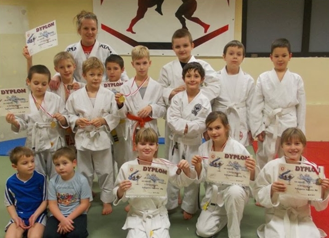 Judo w Wodzisławiu: dzieci na medal, mat. prasowe